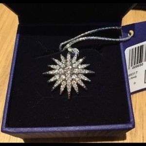 Swarovski Balthus Crystal Ring. Size 8. NWT💎💎